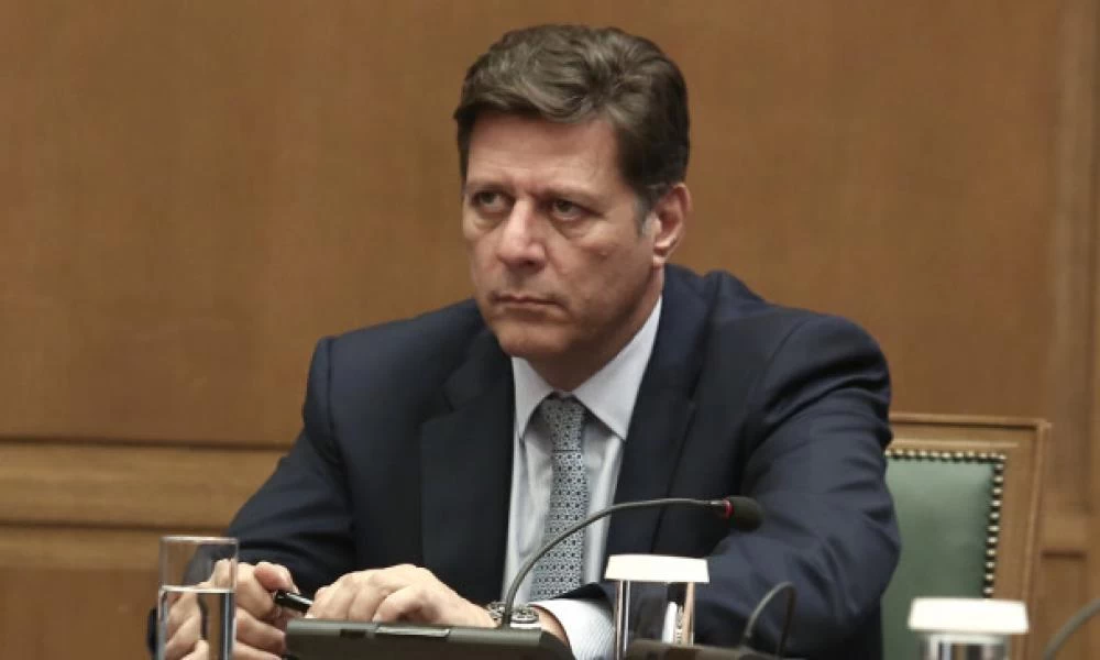 Βαρβιτσιώτης: Δε μπορεί να γίνει διάλογος υπό την απειλή όπλων